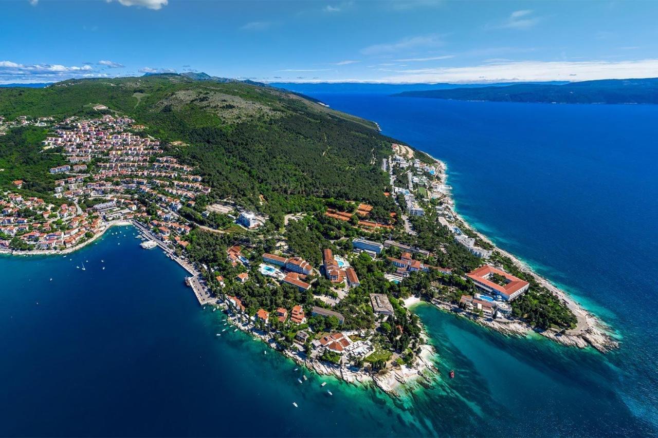 Apartments With A Parking Space Rabac, Labin - 2340 Екстериор снимка