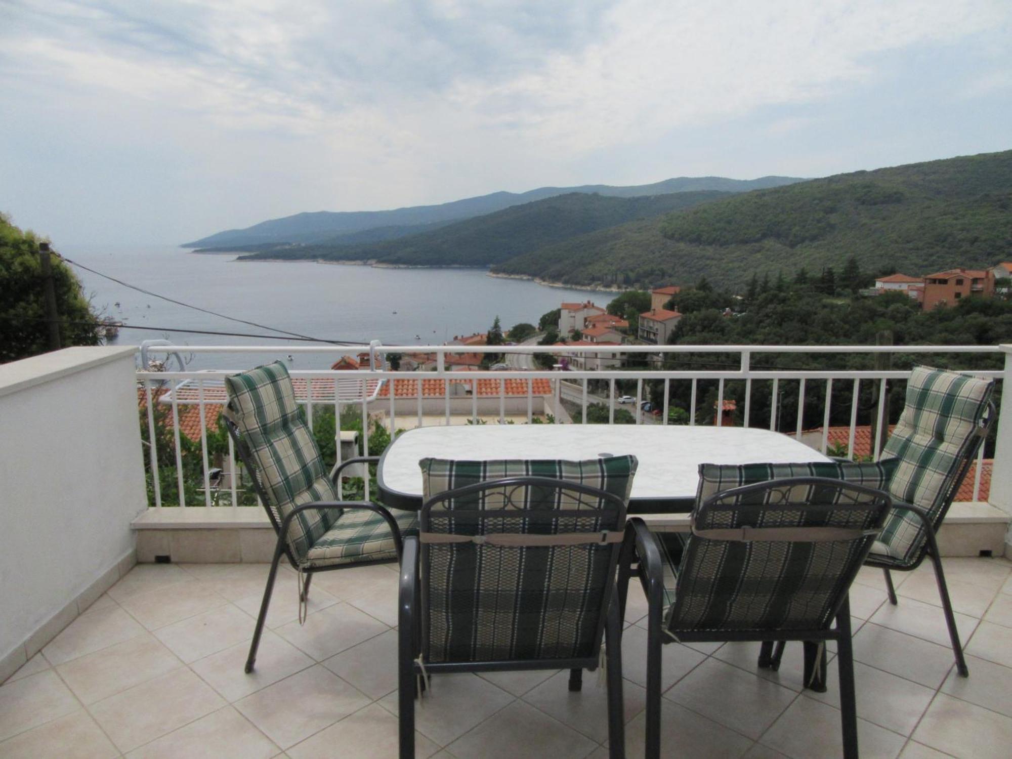Apartments With A Parking Space Rabac, Labin - 2340 Екстериор снимка
